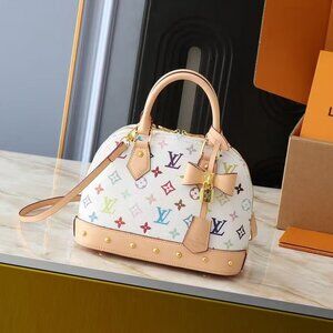 Classic Louis Vuitton Bag: A Stylish and Versatile Choice for Elegance